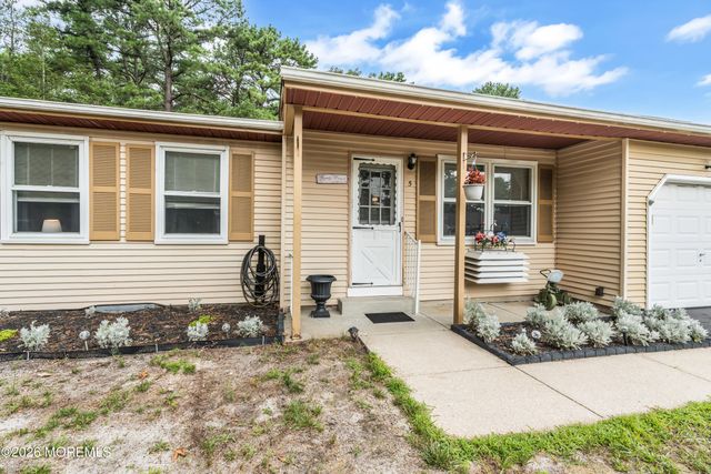 5 Natick Lane 71, Whiting, NJ 08759