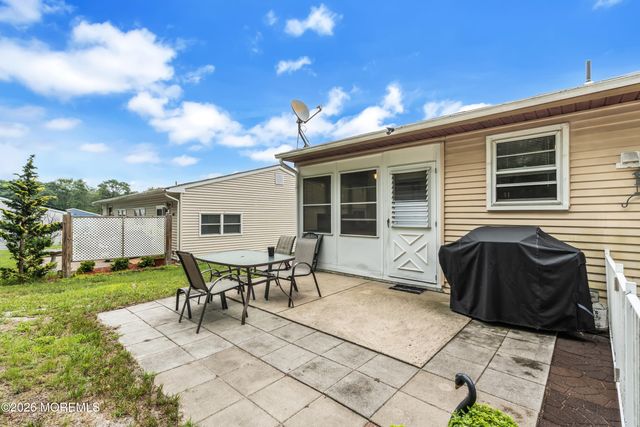 5 Natick Lane 71, Whiting, NJ 08759