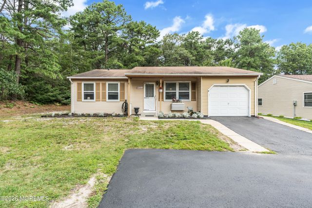 5 Natick Lane 71, Whiting, NJ 08759
