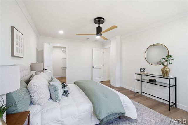 277 Oak Path Drive, Ballwin, MO 63011