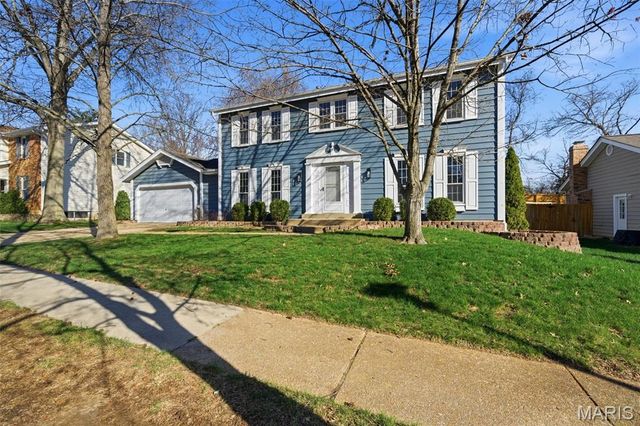 277 Oak Path Drive, Ballwin, MO 63011