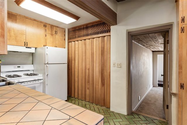519 Douglas Street, Santa Fe, NM 87505