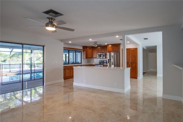 5100 SW 104th Avenue, Cooper City, FL 33328