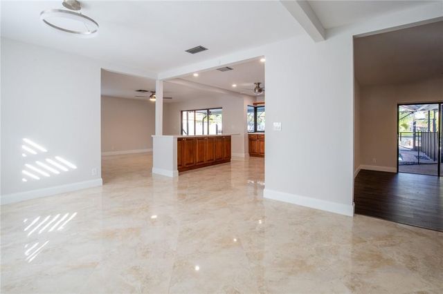 5100 SW 104th Avenue, Cooper City, FL 33328