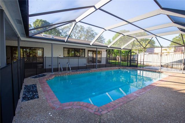 5100 SW 104th Avenue, Cooper City, FL 33328