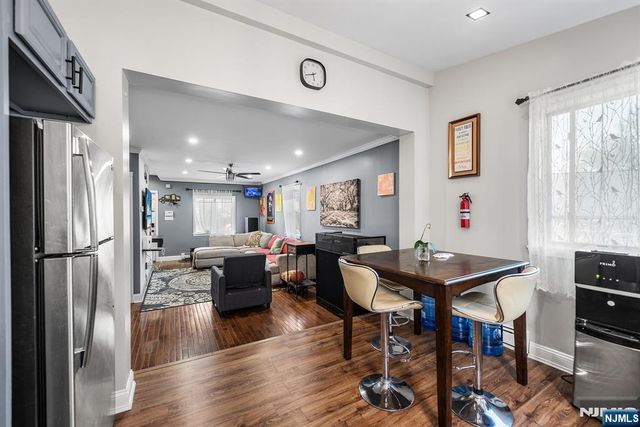 48 Lake Street, East Orange, NJ 07017