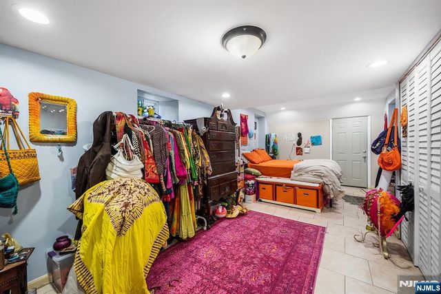 48 Lake Street, East Orange, NJ 07017