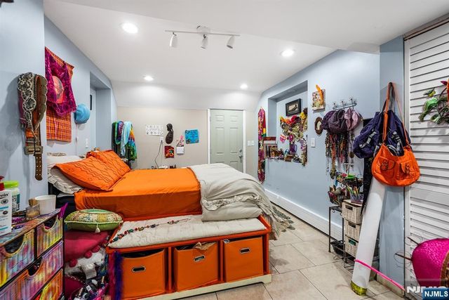 48 Lake Street, East Orange, NJ 07017