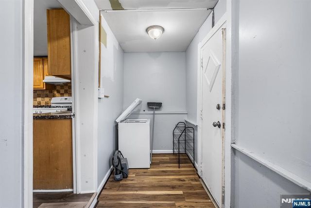 48 Lake Street, East Orange, NJ 07017