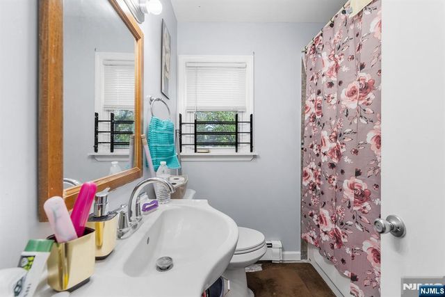 48 Lake Street, East Orange, NJ 07017