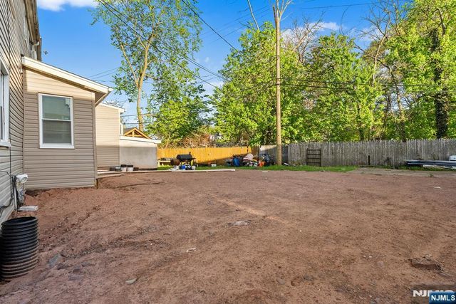 48 Lake Street, East Orange, NJ 07017