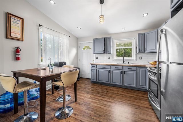 48 Lake Street, East Orange, NJ 07017