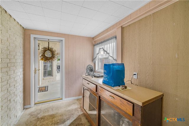 2896 Live Oak Road, Cuero, TX 77954