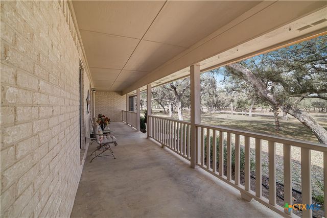 2896 Live Oak Road, Cuero, TX 77954