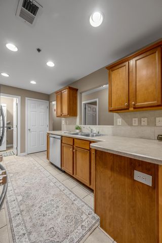 857 Malabu Drive 4002, Lexington, KY 40502