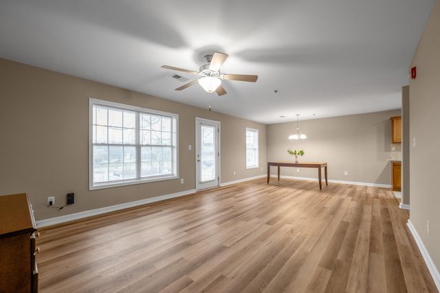 857 Malabu Drive 4002, Lexington, KY 40502