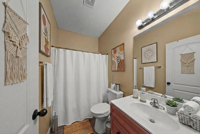 842 E Sportsman, La Porte, IN 46350