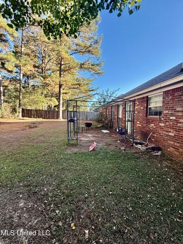 862 Windward Drive, Richland, MS 39218
