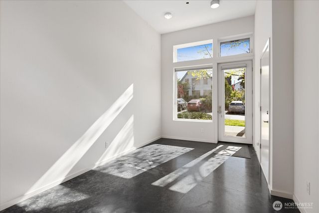 8503 14th Avenue NW, Seattle, WA 98117