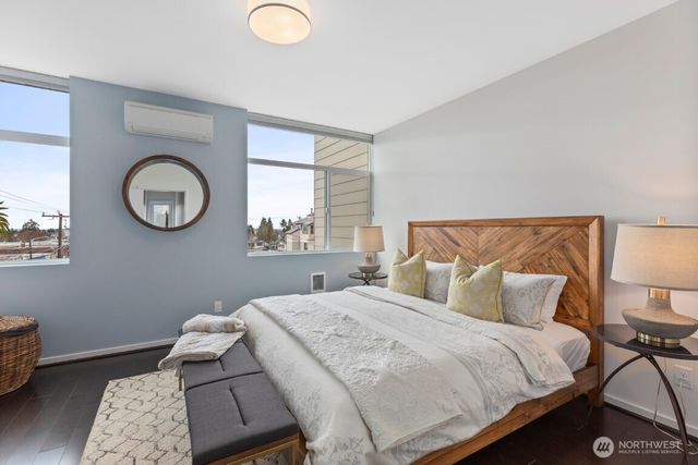 8503 14th Avenue NW, Seattle, WA 98117