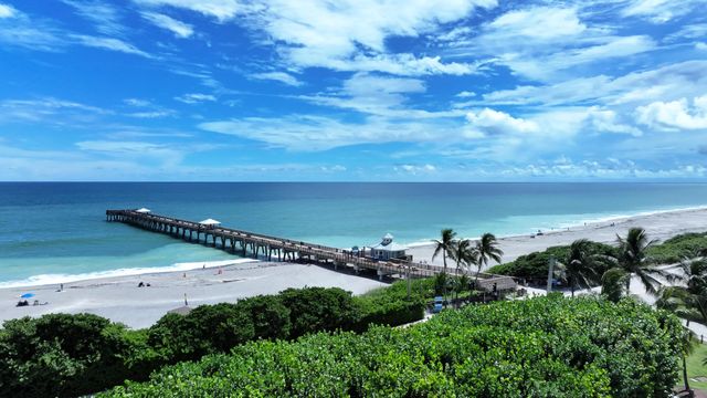 2700 Sunbury Drive, Jupiter, FL 33458