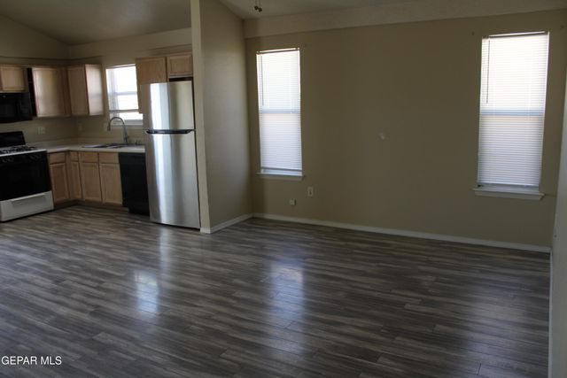 3801 ROCIO Street, El Paso, TX 79936