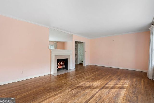 634 Wesley Drive NW, Atlanta, GA 30305