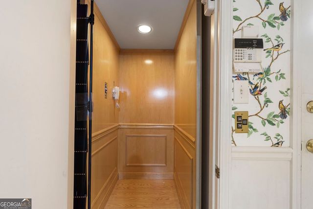 634 Wesley Drive NW, Atlanta, GA 30305