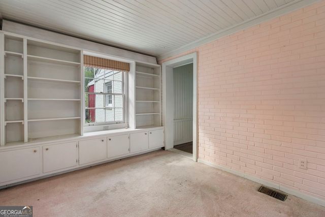 634 Wesley Drive NW, Atlanta, GA 30305