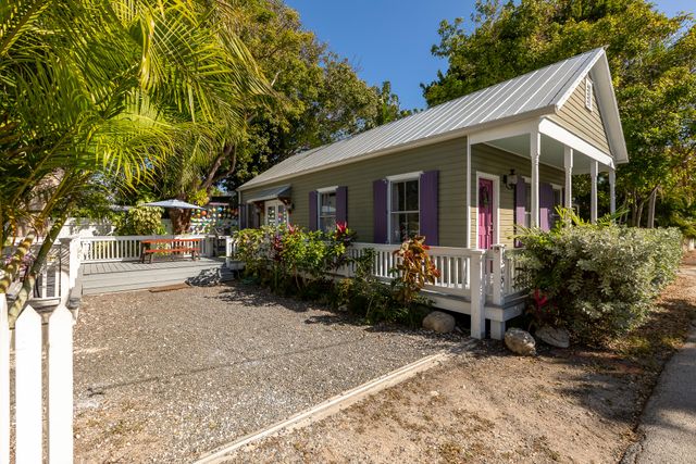 1305 Elizabeth Street, Key West, FL 33040