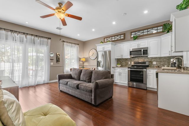 1305 Elizabeth Street, Key West, FL 33040