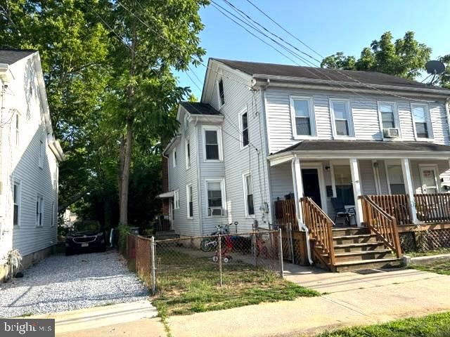 513-515 E PINE ST, Millville, NJ 08332