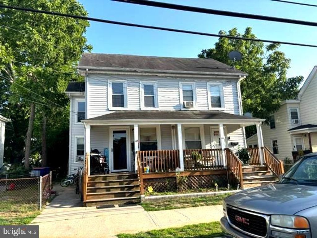 513-515 E PINE ST, Millville, NJ 08332