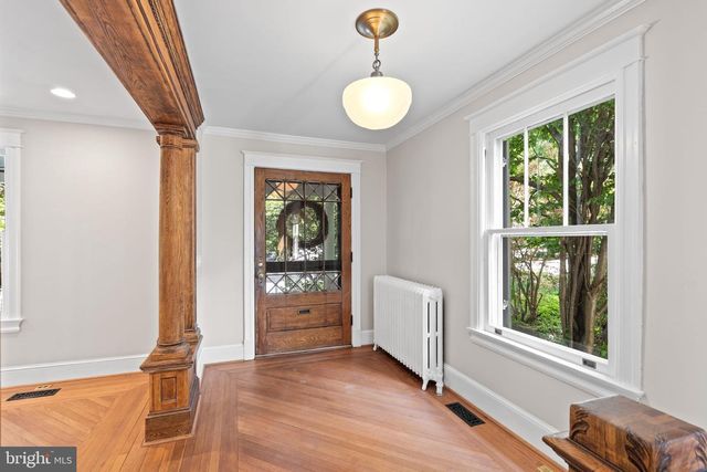 3419 RAYMOND ST, Chevy Chase, MD 20815