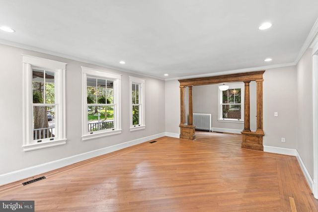 3419 RAYMOND ST, Chevy Chase, MD 20815