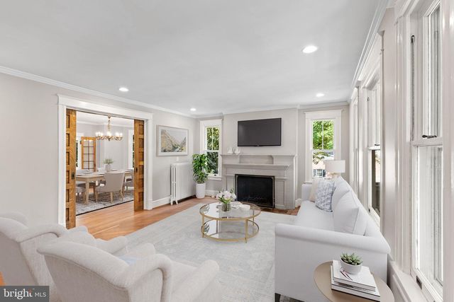 3419 RAYMOND ST, Chevy Chase, MD 20815