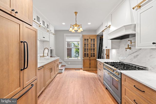 3419 RAYMOND ST, Chevy Chase, MD 20815