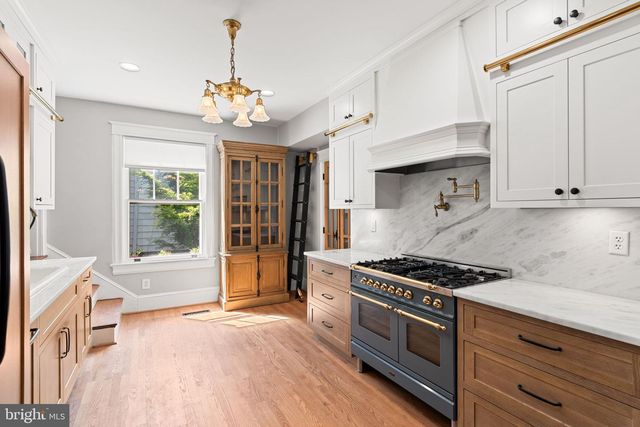 3419 RAYMOND ST, Chevy Chase, MD 20815