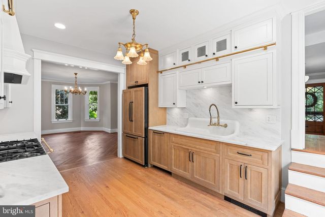 3419 RAYMOND ST, Chevy Chase, MD 20815