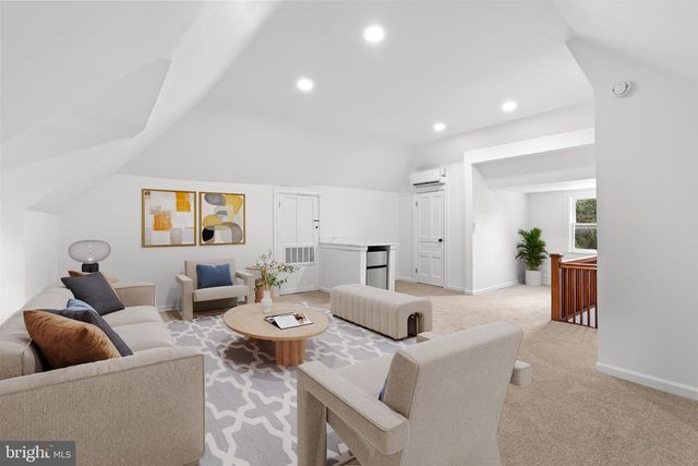 3419 RAYMOND ST, Chevy Chase, MD 20815