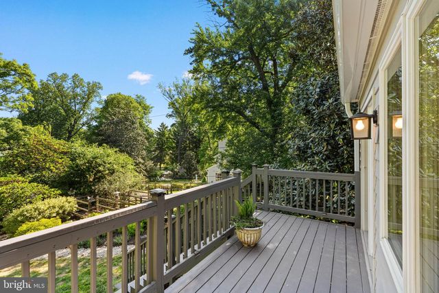 3419 RAYMOND ST, Chevy Chase, MD 20815