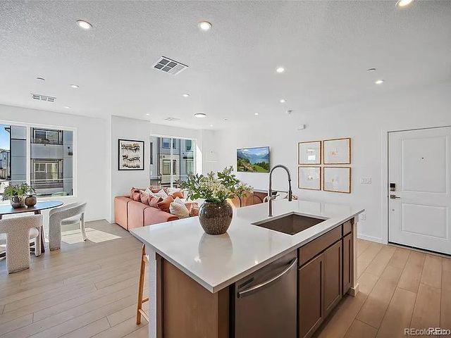 11960 Soprano Trail 204, Lone Tree, CO 80134