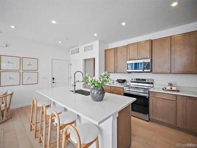 11960 Soprano Trail 204, Lone Tree, CO 80134