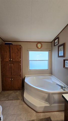 119 Enchanted Lakes Drive, Azle, TX 76020