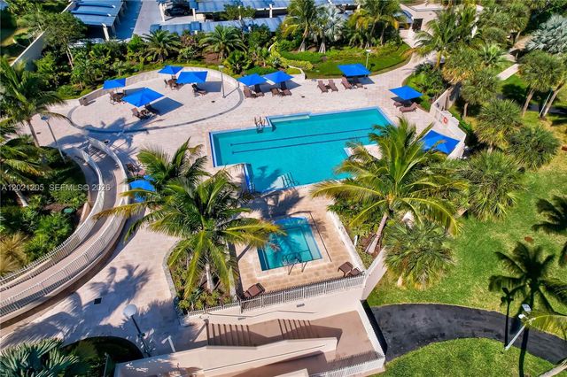 3 Grove Isle Dr C1606, Coconut Grove, FL 33133