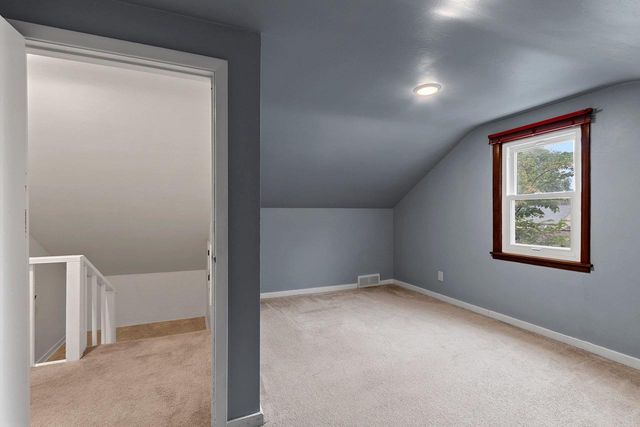 1274 MINAHAN STREET, Green Bay, WI 54303
