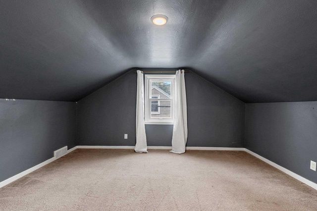 1274 MINAHAN STREET, Green Bay, WI 54303