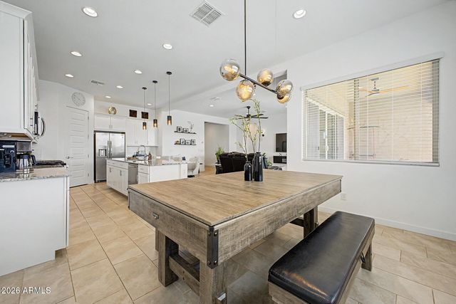 9337 W SELLS Drive, Phoenix, AZ 85037