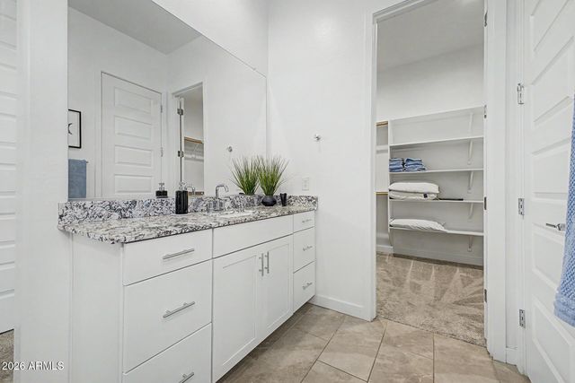9337 W SELLS Drive, Phoenix, AZ 85037