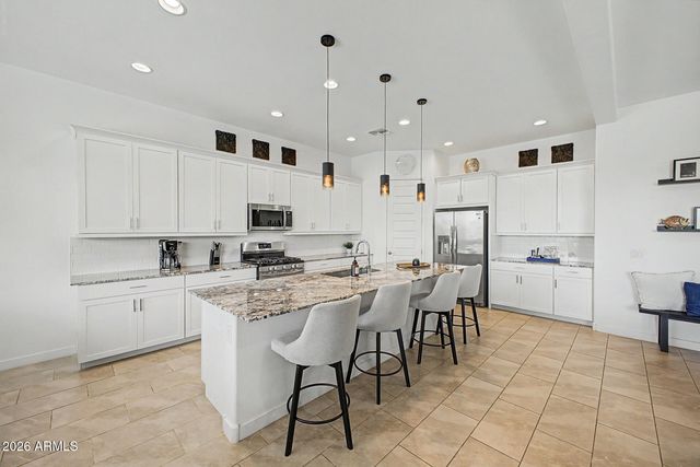 9337 W SELLS Drive, Phoenix, AZ 85037